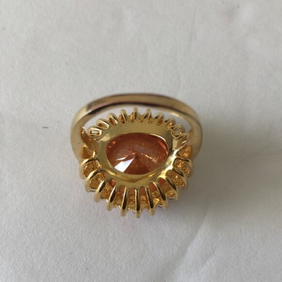 Cocktail Ring Gold Plated w Round Champagne Stone & Surround CZ Stones Sz.7.25 - Picture 11 of 13